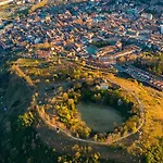 Aldeamento Turístico Senia *